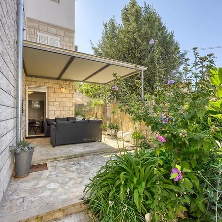 Apartman Island Oasis - Happy